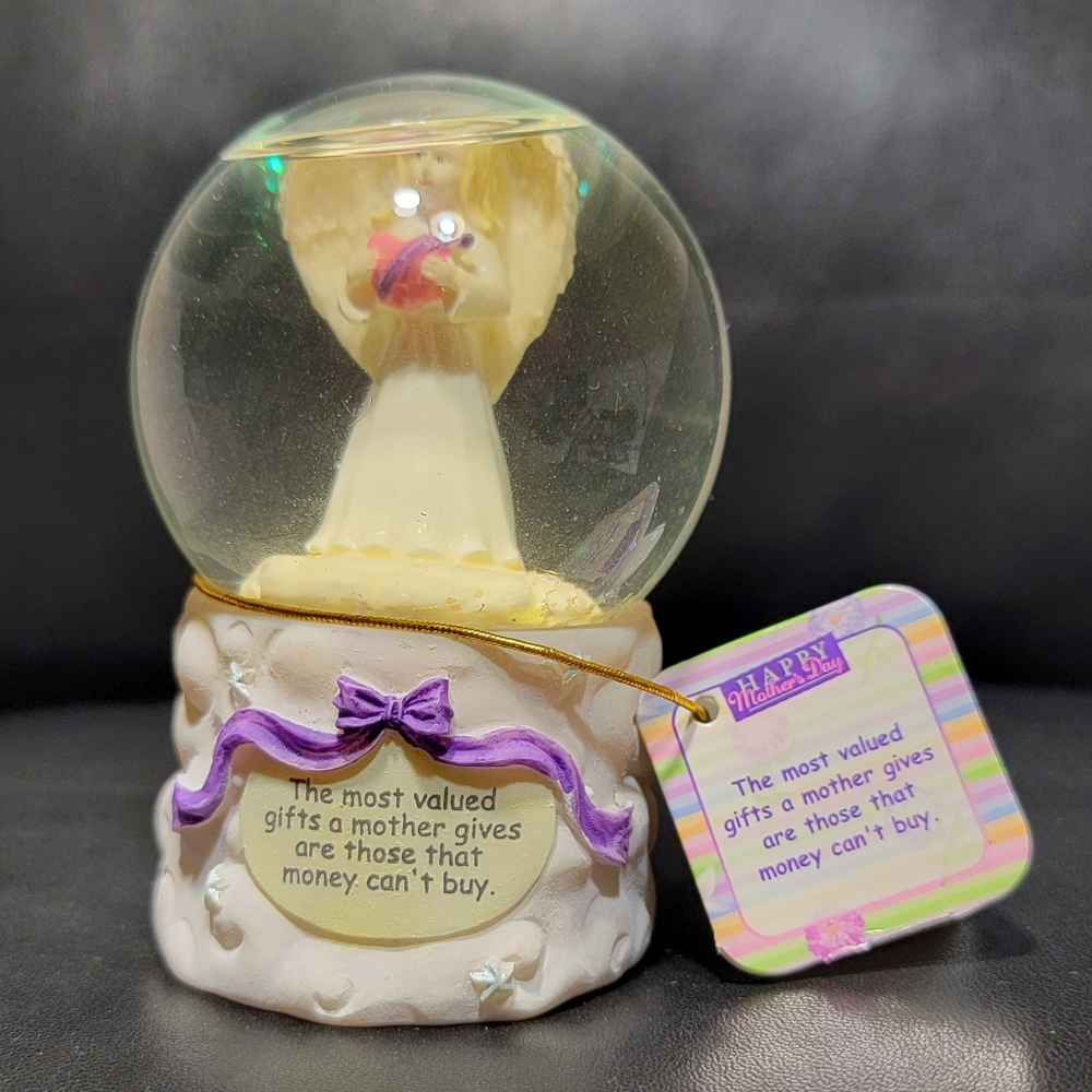 Vintage Glitter Snow Globe Angel Holding Pink Heart Mother's Day Novelty Gift